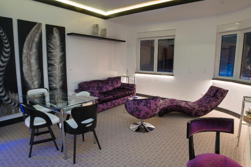 Andromeda Downtown Suites Atina Dış mekan fotoğraf