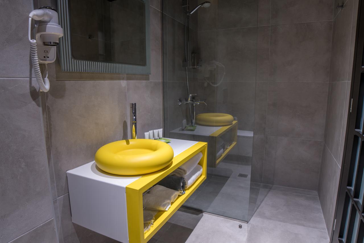 Andromeda Downtown Suites Atina Dış mekan fotoğraf
